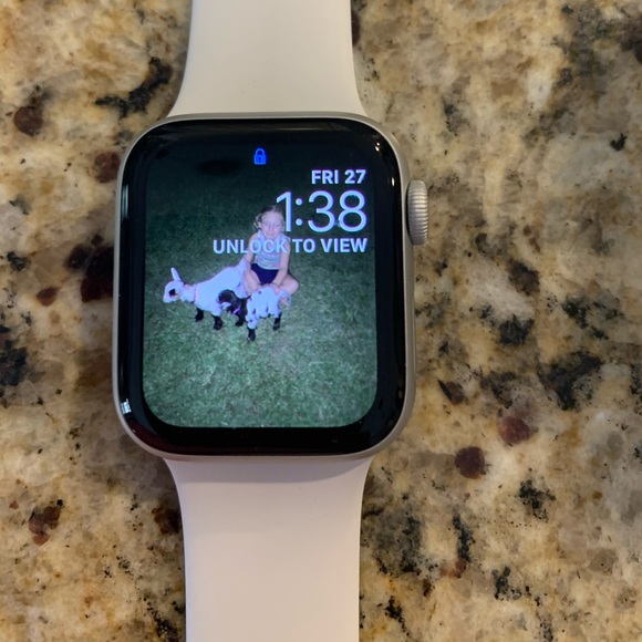apple Accessories - Apple 5 watch